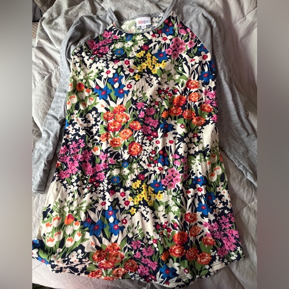 LuLaRoe Randy Floral Raglan Tee Multicolor Size 2XL - Picture 3 of 6